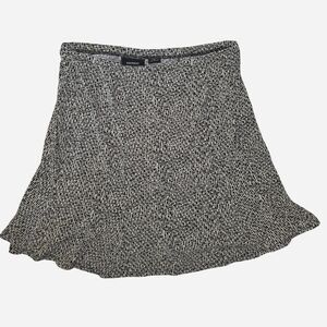 EXPRESS Black & White Textured Mini Skirt – Size Small Women's